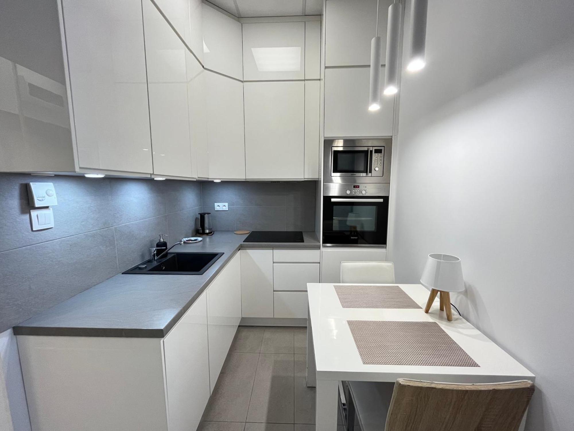 Aleje Jerozolimskie 216 By Perfect Apart Warsaw Luaran gambar